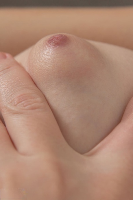 Teen Nipples Porn Images XXX