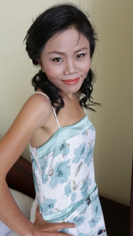Very Skinny Pics